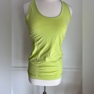 Athleta Momentum Seamless Tank. Size M. Green Perfect Condition!